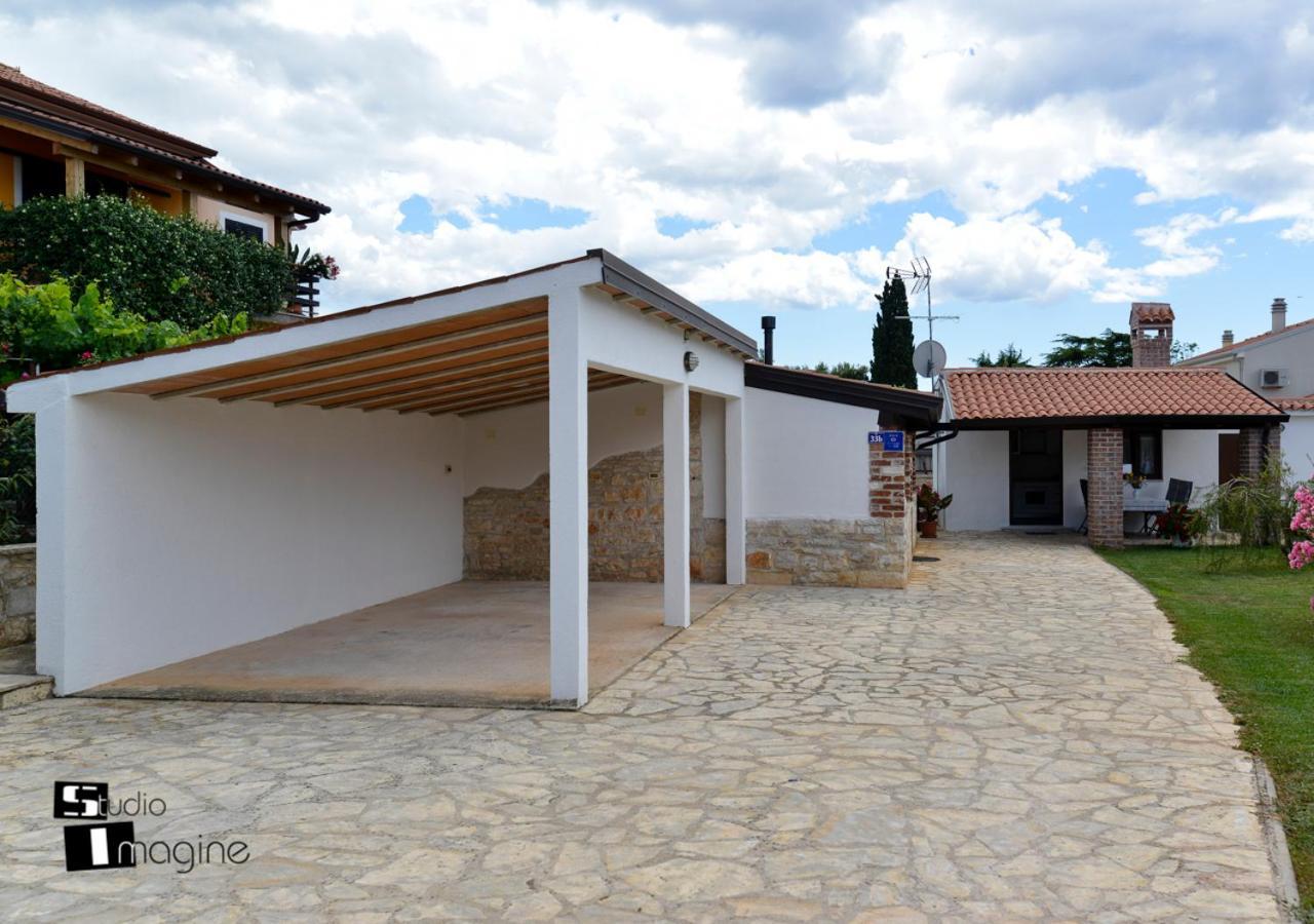 אומאג Charming Stone Cottage By The Sea מראה חיצוני תמונה